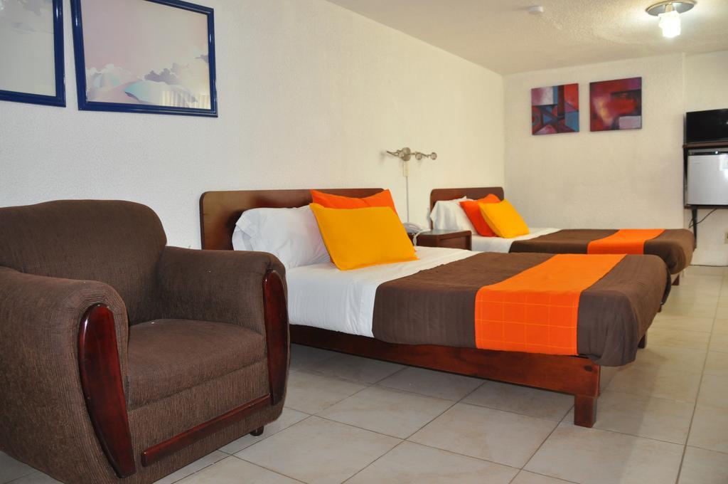 Hotel Santa Lucia Del Bosque San Luis Potosí Eksteriør billede