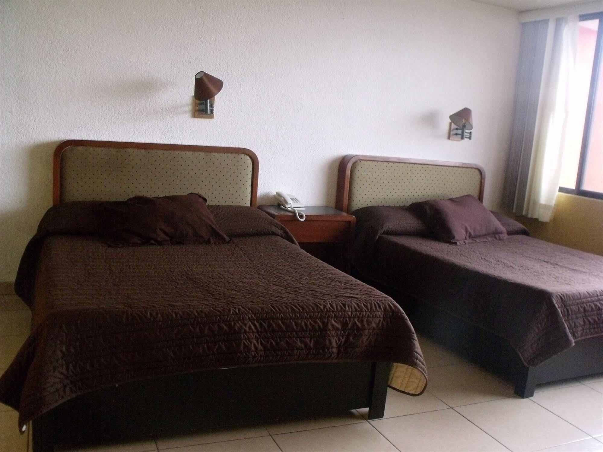 Hotel Santa Lucia Del Bosque San Luis Potosí Eksteriør billede
