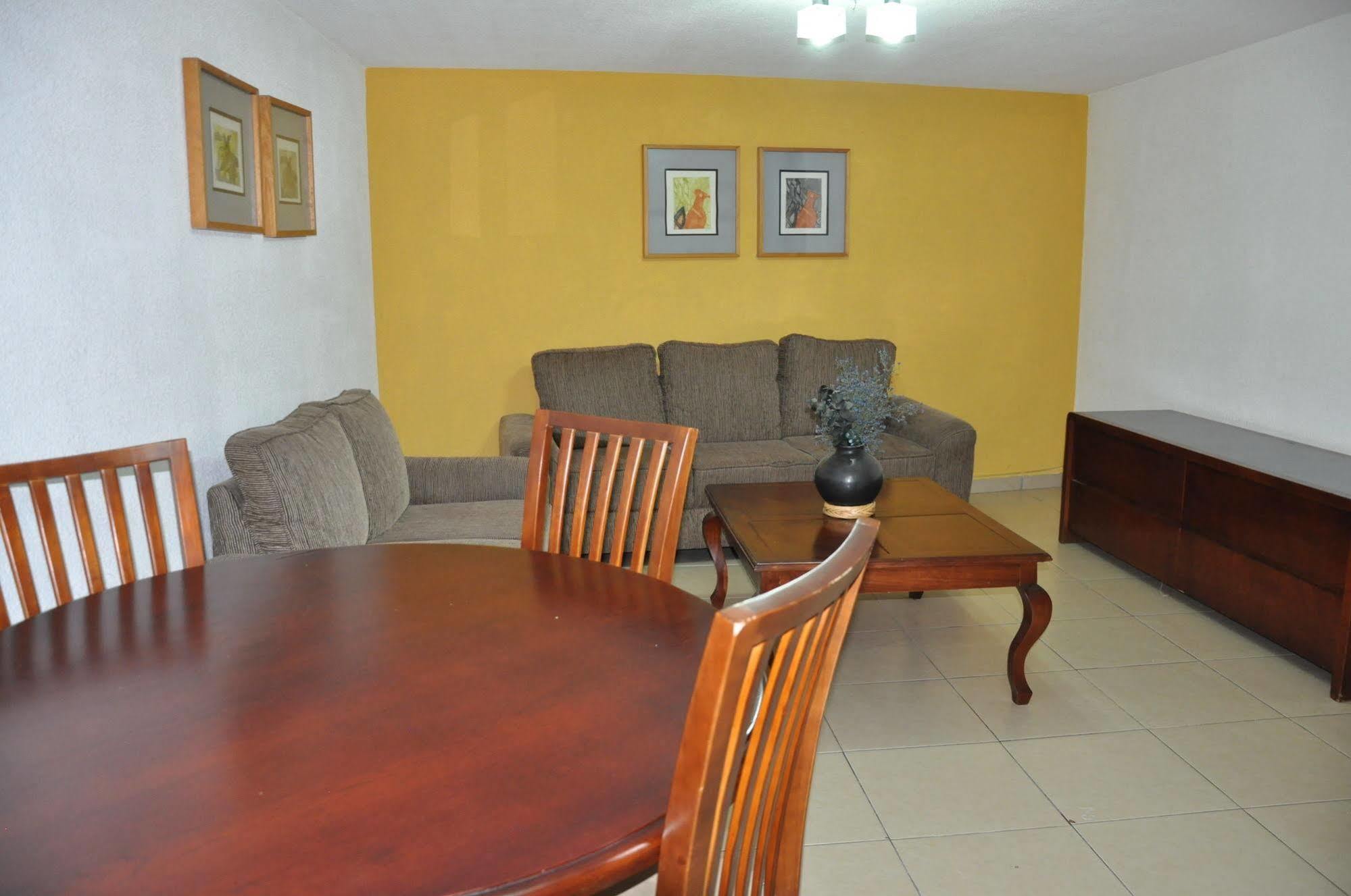 Hotel Santa Lucia Del Bosque San Luis Potosí Eksteriør billede