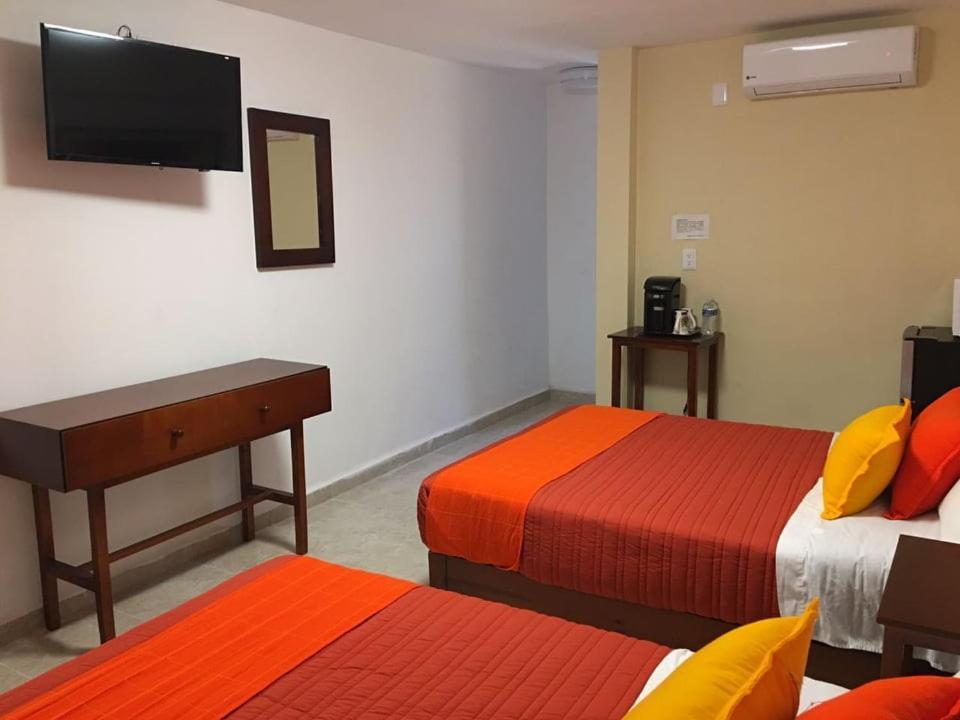 Hotel Santa Lucia Del Bosque San Luis Potosí Eksteriør billede